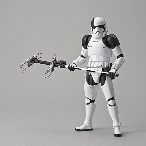 Star Wars: The Last Jedi - First Order Stormtrooper - First Order Executioner - Characters & Creatures - Star Wars Plastic Model - 1/12 (Bandai)ㅤ – Bandai As Manufacturer – ActionFigure Brasil