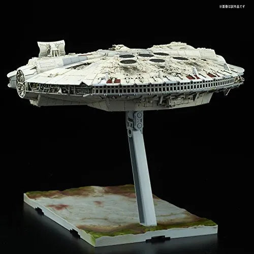 Star Wars: The Last Jedi - Spacecrafts & Vehicles - Star Wars Plastic Model - Millennium Falcon - 1/144 (Bandai)ㅤ – Bandai As Manufacturer – ActionFigure Brasil