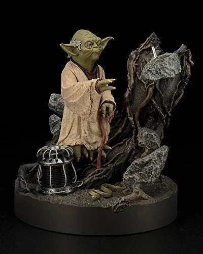 Star Wars - Yoda - ARTFX Statue - 1/7 - Empire Strikes Back Version, Repaint ver.ㅤ – Kotobukiya – ActionFigureBrasil — iluminação de estúdio