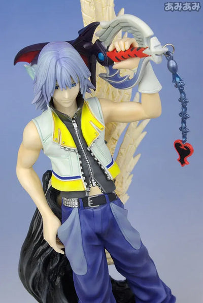 STATIC ARTS - Kingdom Hearts II: Rikuㅤ – Square Enix – ActionFigure Brasil — iluminação de estúdio