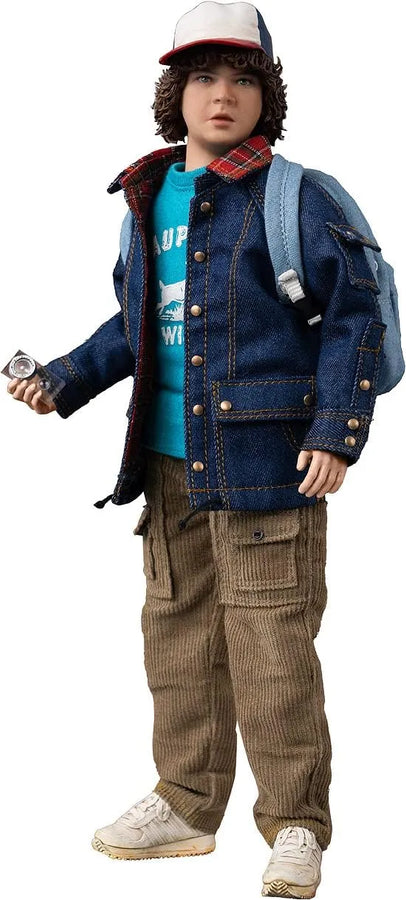 Stranger Things - Dustin Henderson - 1/6 - 2024 Re-release (ThreeZero)ㅤ – ThreeZero – ActionFigure Brasil