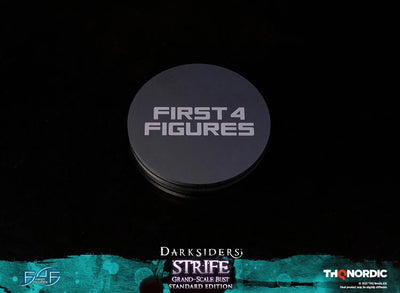 Strife – First 4 Figures – ActionFigure Brasil — iluminação de estúdio