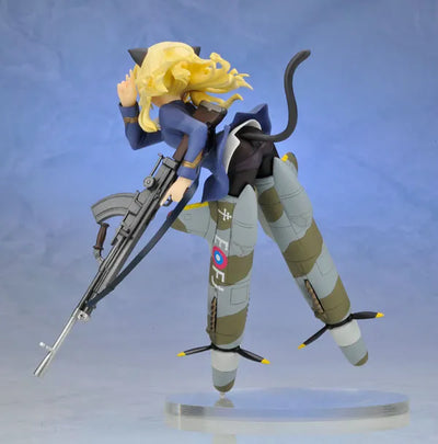 Strike Witches - Perrine Clostermannㅤ – AmiAmi – ActionFigure Brasil — close