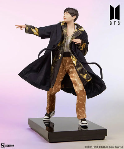 SUGA Deluxe - LIMITED EDITION – Sideshow Collectibles – ActionFigure Brasil — ambientada