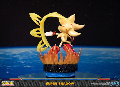 Super Shadow – First 4 Figures – ActionFigure Brasil — acessórios