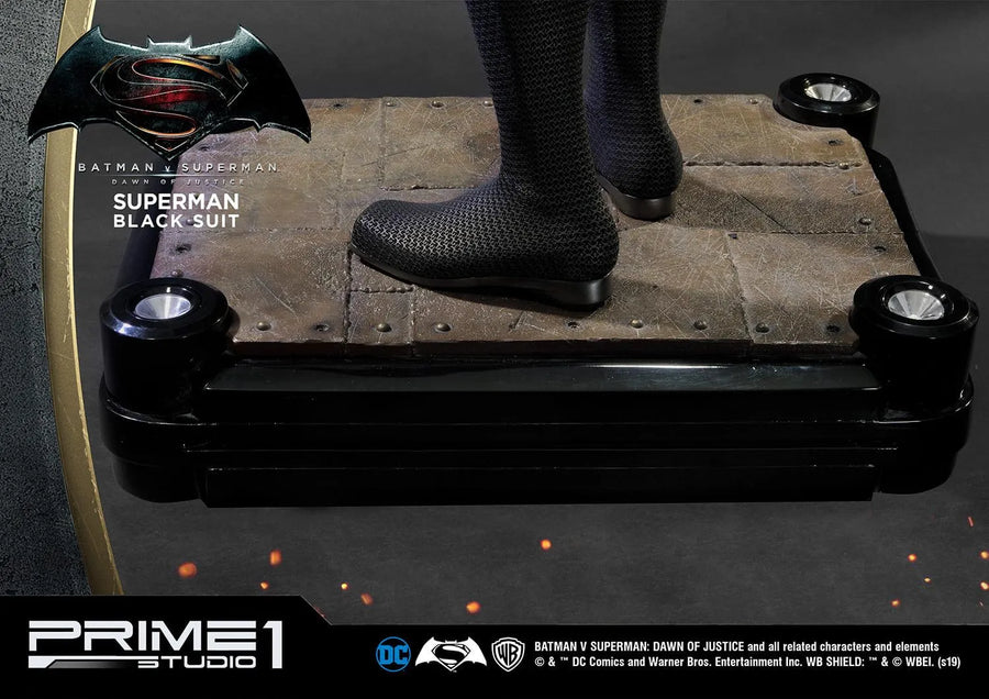 Superman (Black Suit Edition) Batman v Superman: Dawn of Justice (Film) – Prime1Studio – ActionFigure Brasil