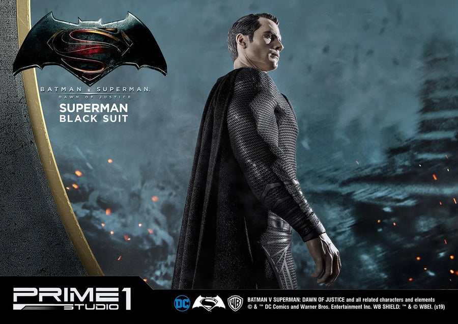 Superman (Black Suit Edition) Batman v Superman: Dawn of Justice (Film) – Prime1Studio – ActionFigure Brasil