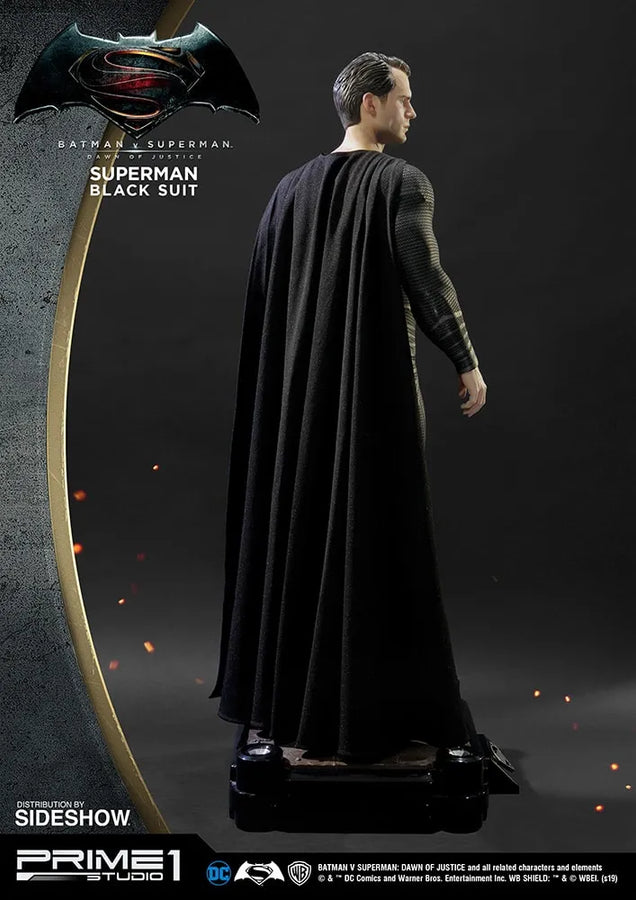 Superman (Black Suit Version) - LIMITED EDITION: 150 – Prime 1 Studio – ActionFigure Brasil