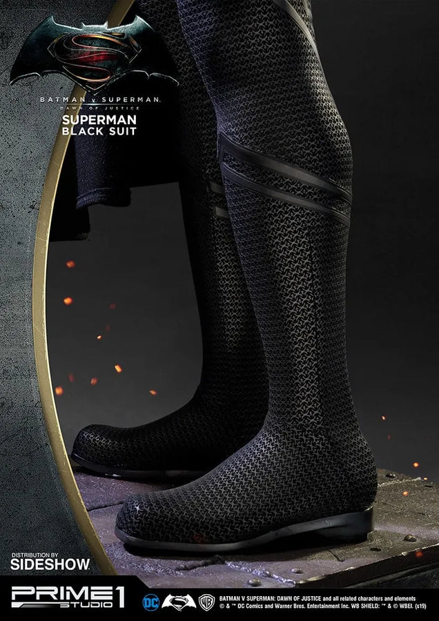 Superman (Black Suit Version) - LIMITED EDITION: 150 – Prime 1 Studio – ActionFigure Brasil