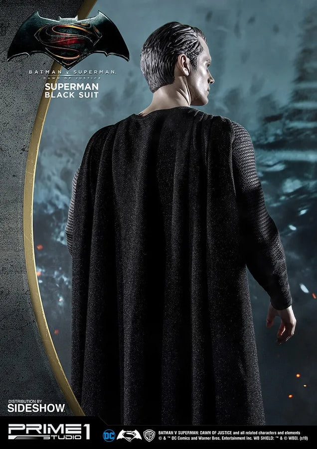 Superman (Black Suit Version) - LIMITED EDITION: 150 – Prime 1 Studio – ActionFigure Brasil