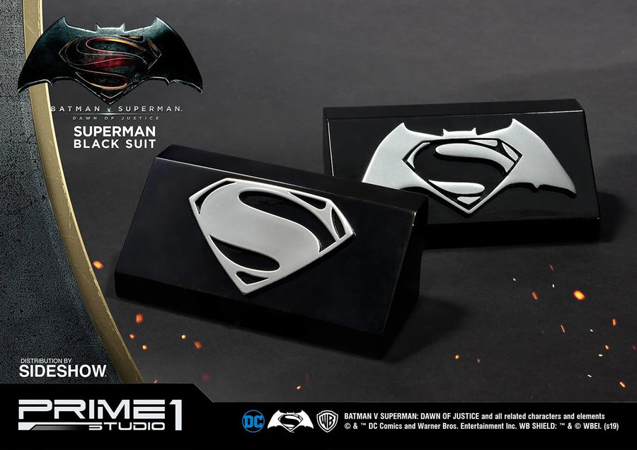 Superman (Black Suit Version) - LIMITED EDITION: 150 – Prime 1 Studio – ActionFigure Brasil