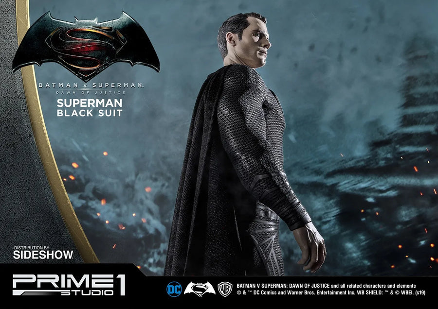 Superman (Black Suit Version) - LIMITED EDITION: 150 – Prime 1 Studio – ActionFigure Brasil