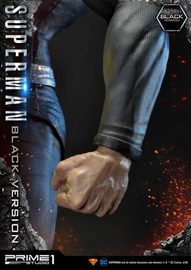 Superman (Black Version) Superman (Comics) – Prime1Studio – ActionFigure Brasil