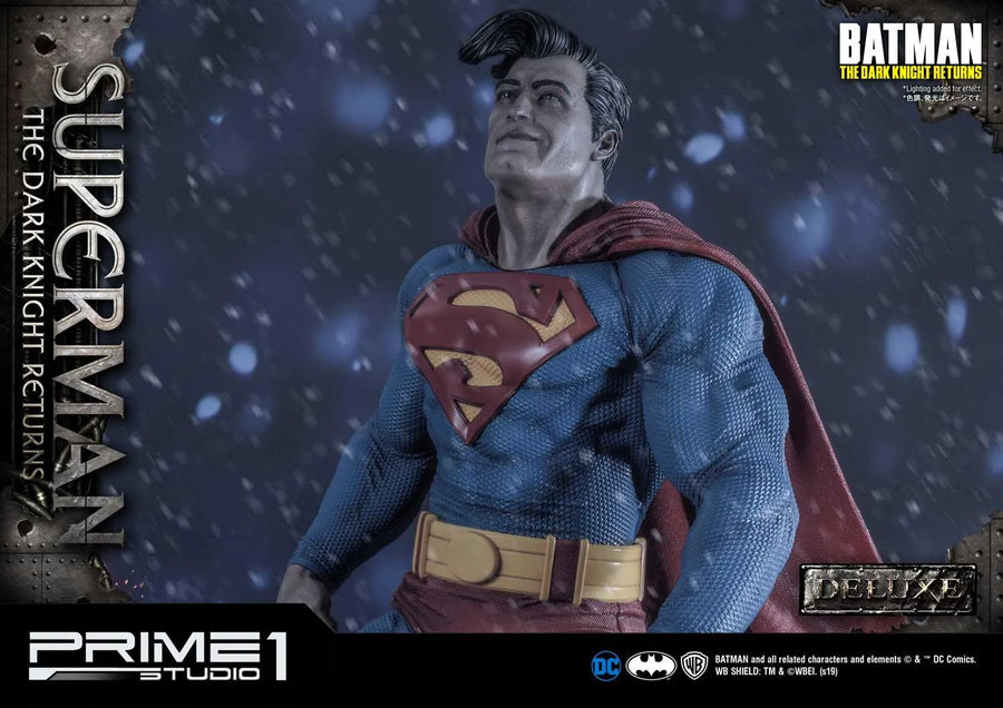 Superman (Deluxe Version) Batman:The Dark Knight Returns (Comics) – Prime1Studio – ActionFigure Brasil