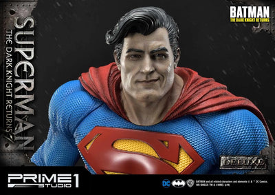 Superman (Deluxe Version) Batman:The Dark Knight Returns (Comics) – Prime1Studio – ActionFigure Brasil