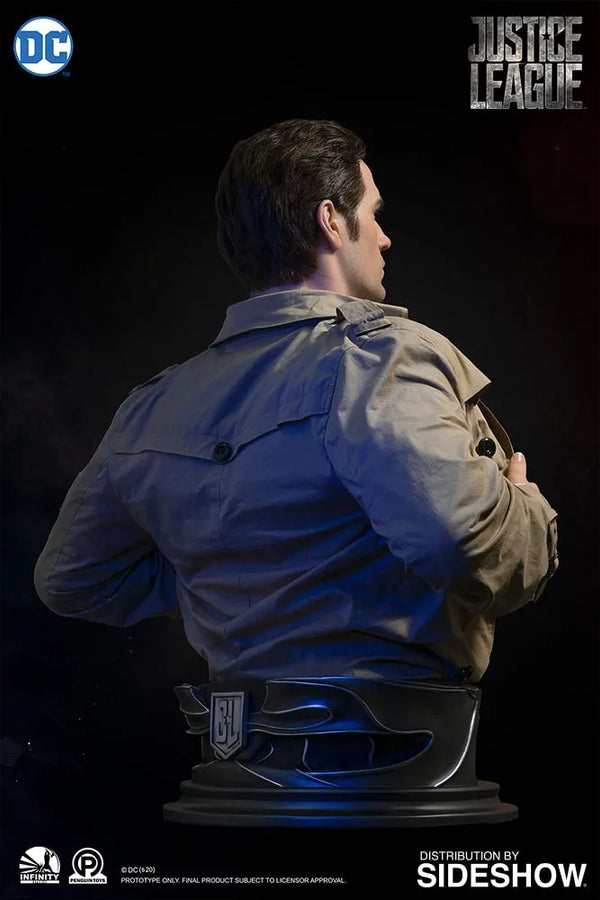 Superman - LIMITED EDITION: 650 – Infinity Studio X Penguin Toys – ActionFigure Brasil