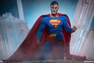 Superman - LIMITED EDITION – Sideshow Collectibles – ActionFigure Brasil — detalhe do produto