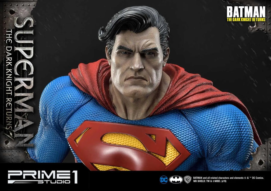 Superman (Regular Version) Batman:The Dark Knight Returns (Comics) – Prime1Studio – ActionFigure Brasil