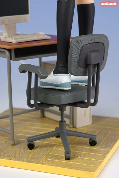 Suzumiya Haruhi no Yuuutsu - Suzumiya Haruhi (Konami)ㅤ – Konami – ActionFigure Brasil — iluminação de estúdio