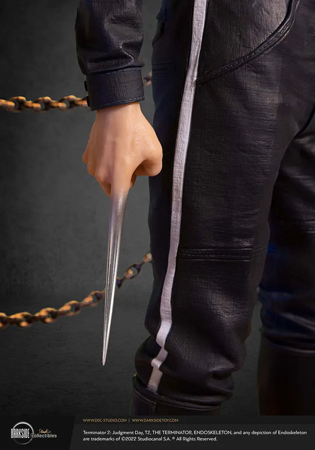 T-1000 - LIMITED EDITION: 350 – DarkSide Collectibles Studio – ActionFigure Brasil — ambientada