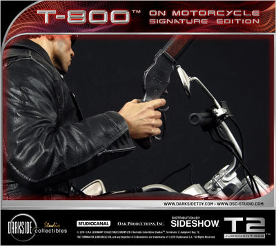T-800 on Motorcycle - LIMITED EDITION: 250 – DarkSide Collectibles Studio – ActionFigure Brasil — close