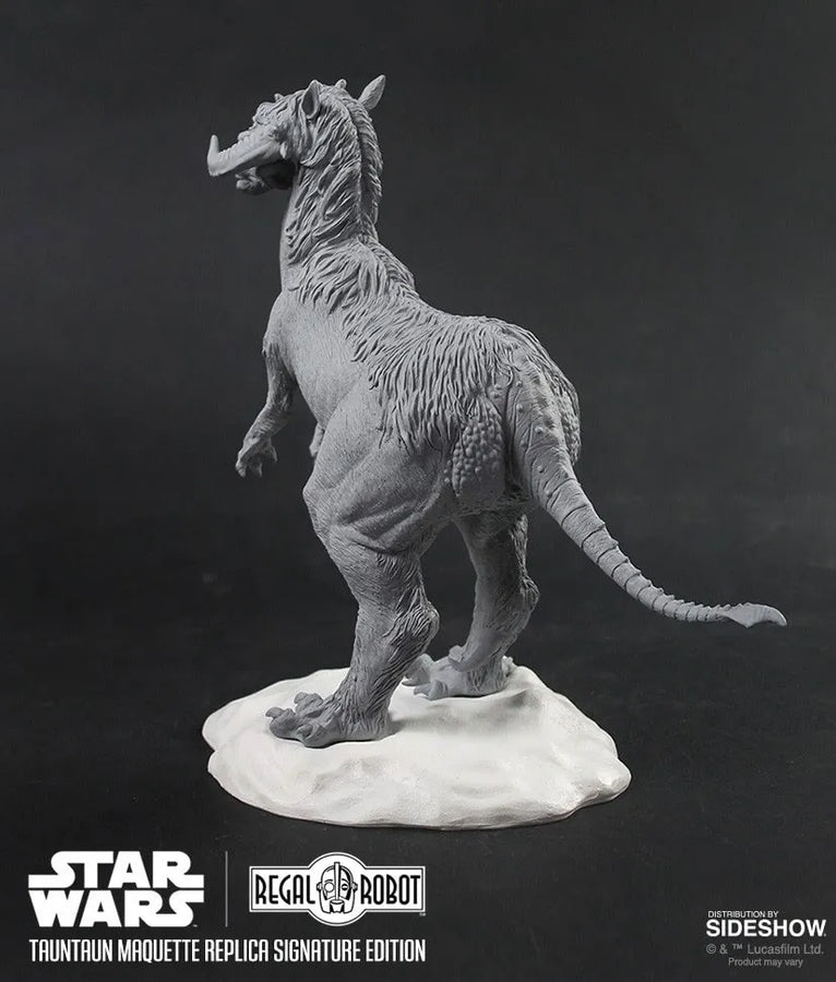 Tauntaun Maquette - LIMITED EDITION: 250 – Regal Robot – ActionFigure Brasil — close