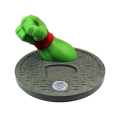 Teenage Mutant Ninja Turtles 1/1 Prop Replica Raffaello Saiㅤ – Gantaku – ActionFigureBrasil — close