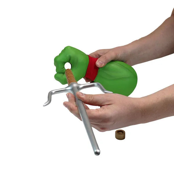 Teenage Mutant Ninja Turtles 1/1 Prop Replica Raffaello Saiㅤ – Gantaku – ActionFigureBrasil