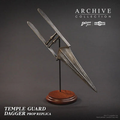 Temple Guard Dagger (Timed Edition) – Regal Robot – ActionFigure Brasil — embalagem