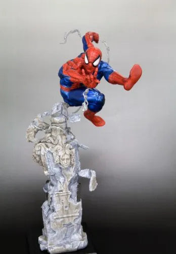 The Amazing Spider-Man - Spider-Man - Fine Art Statue - 1/6 (Kotobukiya)ㅤ – Kotobukiya – ActionFigure Brasil — ângulo diferente