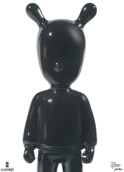 The Black Guest – Lladró – ActionFigure Brasil — ambientada