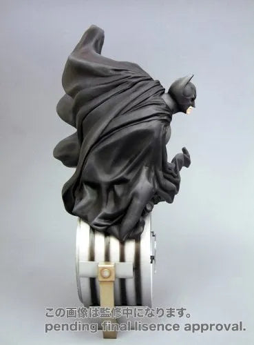 The Dark Knight - Batman - ARTFX Statue - 1/6 - Original Suit Ver. (Kotobukiya)ㅤ – Kotobukiya – ActionFigure Brasil
