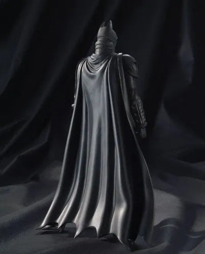 The Dark Knight - Batman - Movie Realization - 1/9 (Bandai)ㅤ – Bandai – ActionFigure Brasil