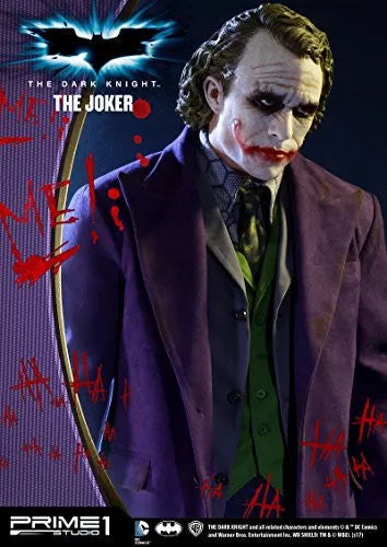 The Dark Knight - Joker - High Definition Museum Masterline Series HDMMDC-01 - 1/2 (Prime 1 Studio)ㅤ – Prime 1 Studio – ActionFigure Brasil — com base expositora