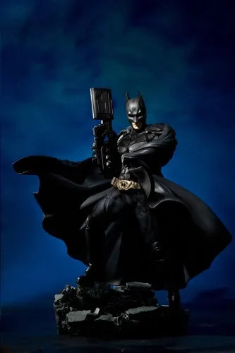 The Dark Knight Rises - Batman - ARTFX Statue - 1/6 (Kotobukiya)ㅤ – Kotobukiya – ActionFigureBrasil — detalhe do produto