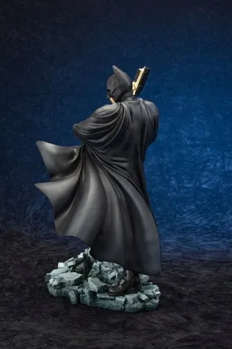 The Dark Knight Rises - Batman - ARTFX Statue - 1/6 (Kotobukiya)ㅤ – Kotobukiya – ActionFigureBrasil — acessórios