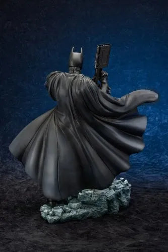 The Dark Knight Rises - Batman - ARTFX Statue - 1/6 (Kotobukiya)ㅤ – Kotobukiya – ActionFigureBrasil — ambientada