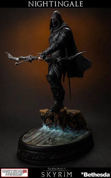The Elder Scrolls V: Skyrim/Nightingale 1/6 Statueㅤ – Gantaku – ActionFigure Brasil — ambientada