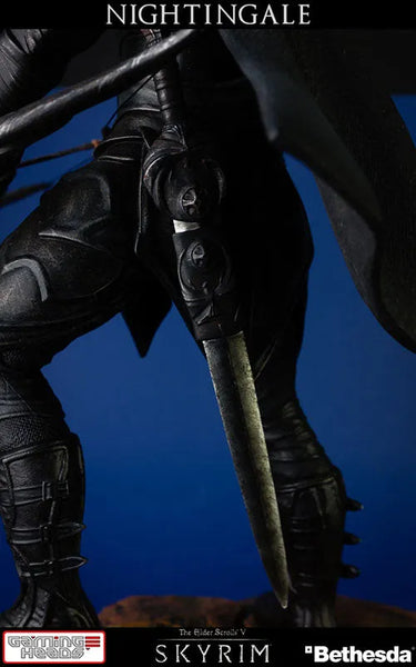 The Elder Scrolls V: Skyrim/Nightingale 1/6 Statueㅤ – Gantaku – ActionFigure Brasil — ângulo diferente