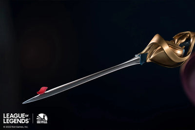 The Grand Duelist - Fiora Laurent - LIMITED EDITION: 799 – Infinity Studio – ActionFigure Brasil — com base expositora