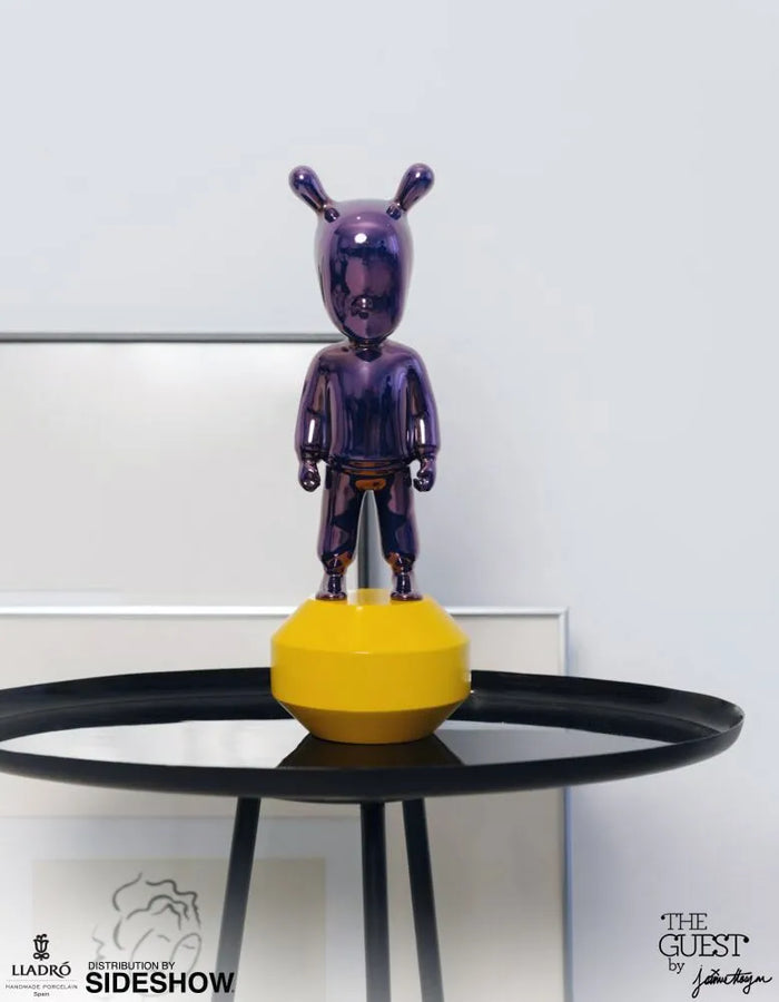 The Guest Little Purple on Yellow – Lladró – ActionFigure Brasil