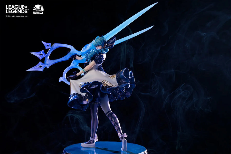 The Hallowed Seamstress Gwen - LIMITED EDITION: 997 – Infinity Studio – ActionFigure Brasil