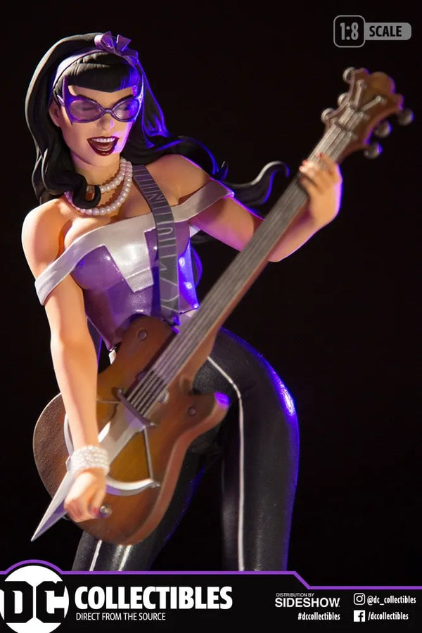The Huntress - LIMITED EDITION: 5000 – DC Direct – ActionFigure Brasil