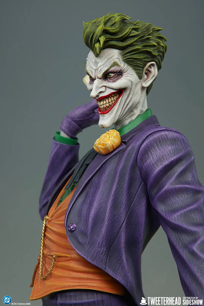 The Joker - LIMITED EDITION: TBD – Tweeterhead – ActionFigure Brasil — ângulo diferente
