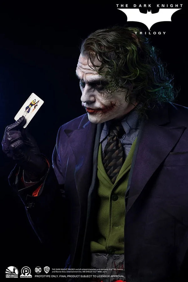 The Joker (The Dark Knight) - LIMITED EDITION: 500 – Infinity Studio X Penguin Toys – ActionFigure Brasil