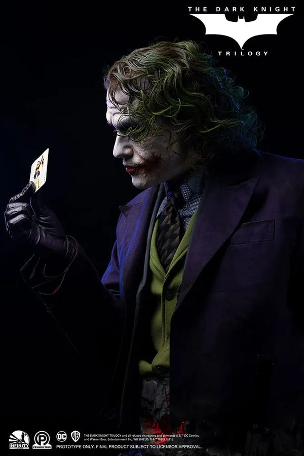 The Joker (The Dark Knight) - LIMITED EDITION: 500 – Infinity Studio X Penguin Toys – ActionFigure Brasil