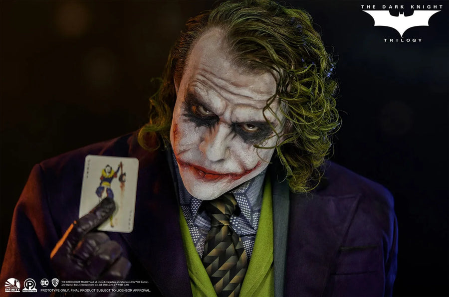 The Joker (The Dark Knight) - LIMITED EDITION: 500 – Infinity Studio X Penguin Toys – ActionFigure Brasil