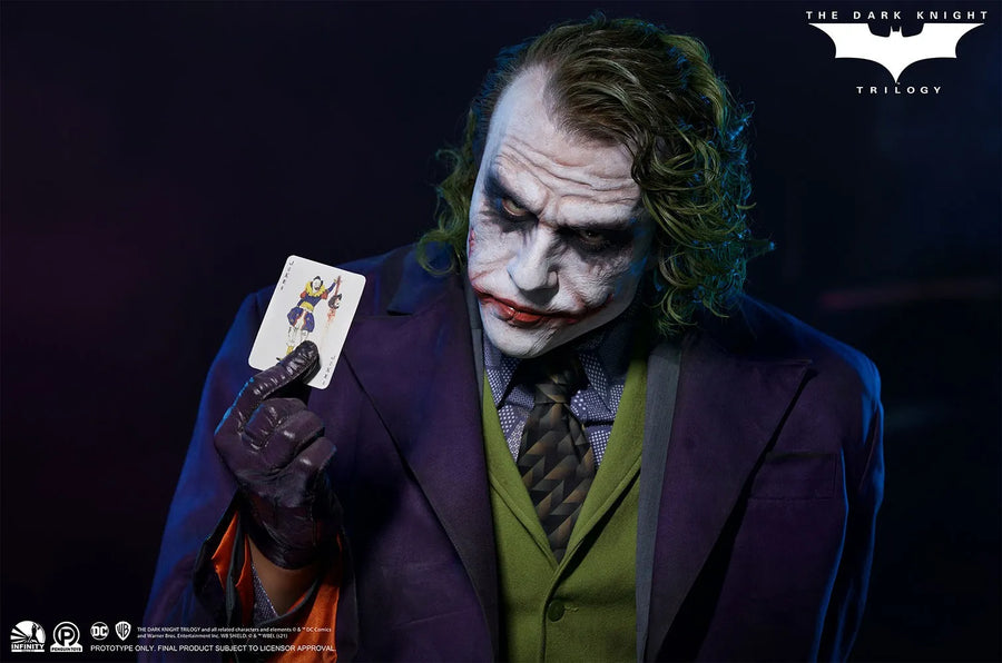The Joker (The Dark Knight) - LIMITED EDITION: 500 – Infinity Studio X Penguin Toys – ActionFigure Brasil