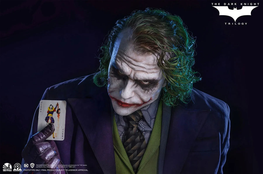 The Joker (The Dark Knight) - LIMITED EDITION: 500 – Infinity Studio X Penguin Toys – ActionFigure Brasil