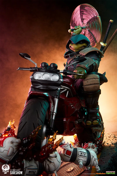 The Last Ronin On Bike - LIMITED EDITION: 500 – PCS – ActionFigure Brasil — ambientada